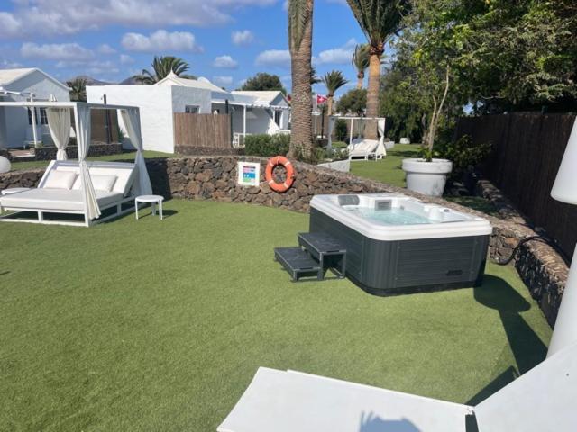 Villas New Lanzasuites Playa Blanca (Lanzarote) Exterior foto